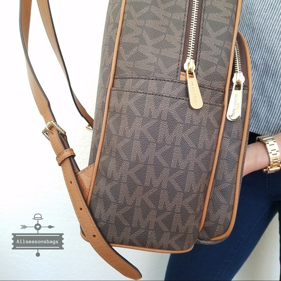 NWT Michael Kors abbey large backpack brown acorn - Picture 5 of 8